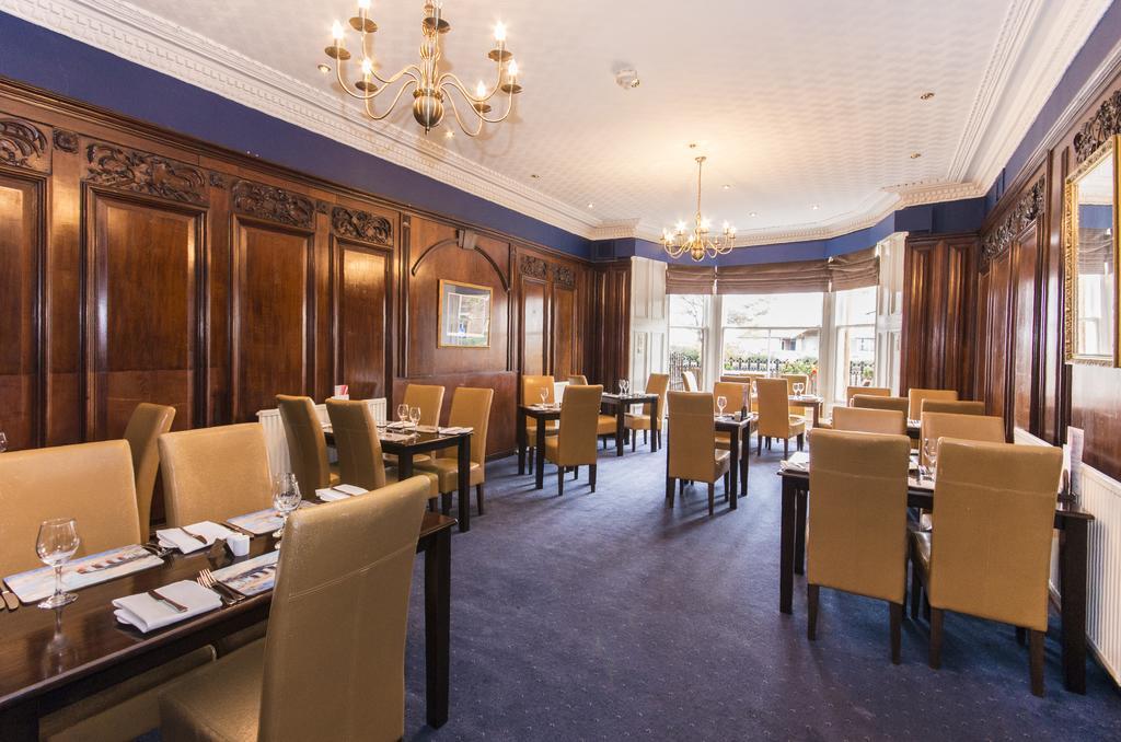 Royal Mackintosh Hotel Dunbar Bagian luar foto
